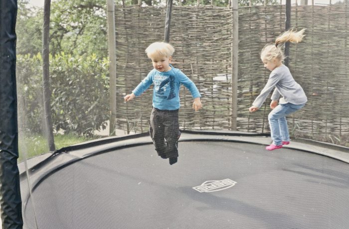 Auf dem Trampolin kann man sich auspowern